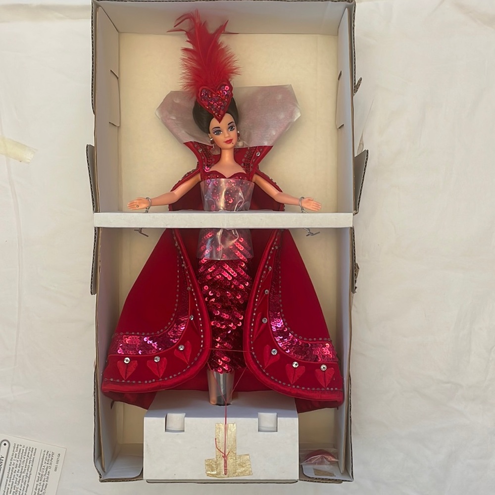 Barbie Queen of Hearts - Bob Mackie